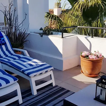 Penthouse In Jardines De Las Golondrinas Marbella