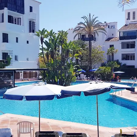 Penthouse In Jardines De Las Golondrinas Apartment Marbella