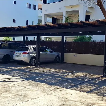 Apartment Penthouse In Jardines De Las Golondrinas
